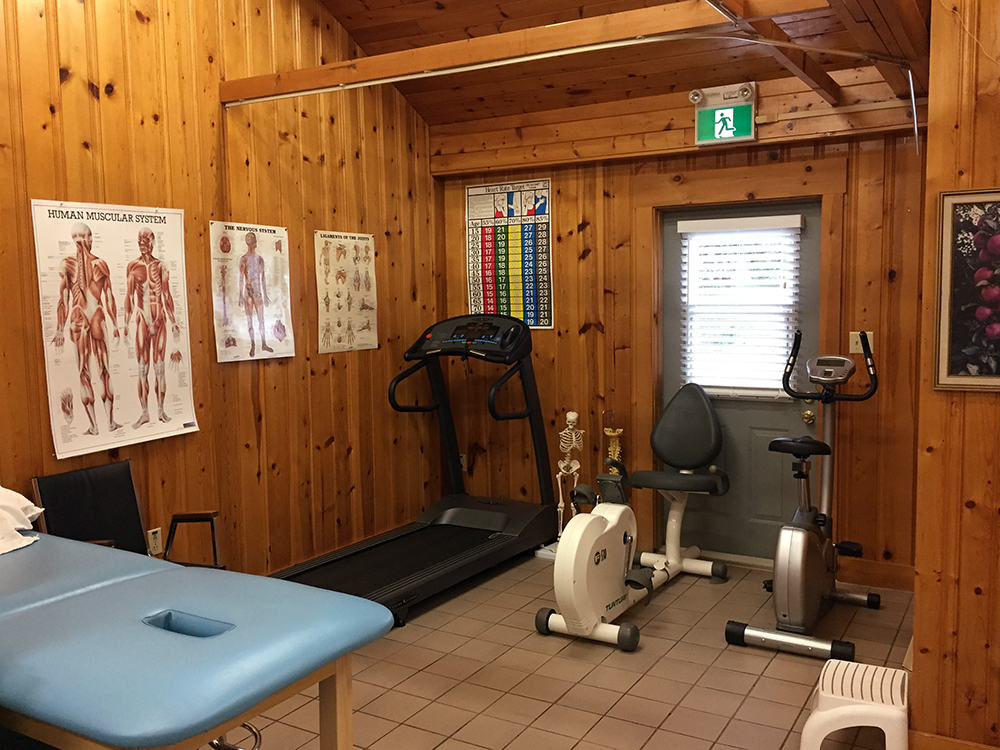 Photograph of Berwick Physiotherapy's clean and bright exercise area with equipment