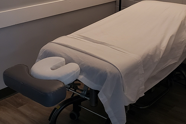 photo of pt Health Richmond Physiotherapy massage therapy table