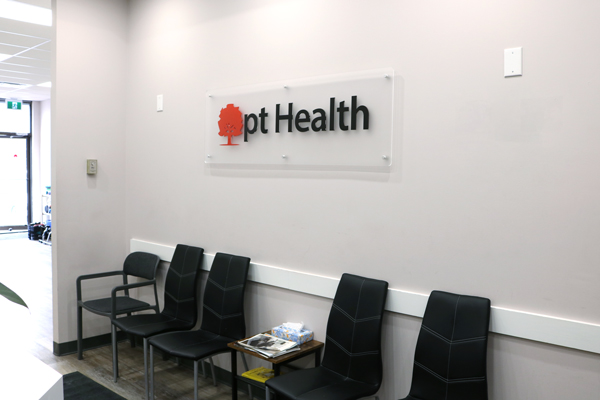 photo of pt Health Six Points waiting area Etobicoke