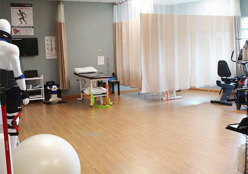 photo of springbank physiotherapy pt Health clinic treatment area in london